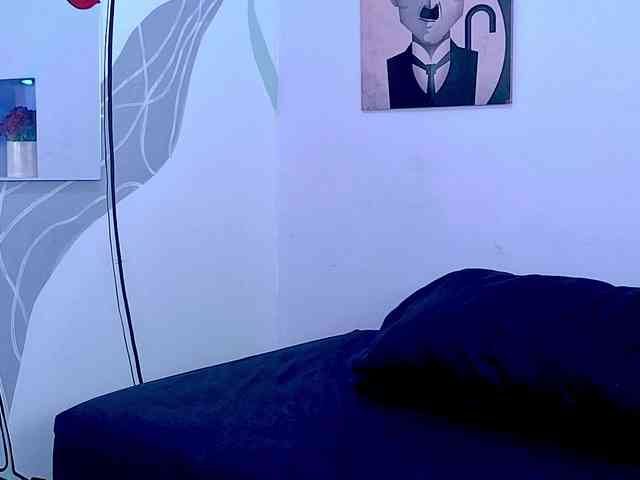 Sarahot66 webcam