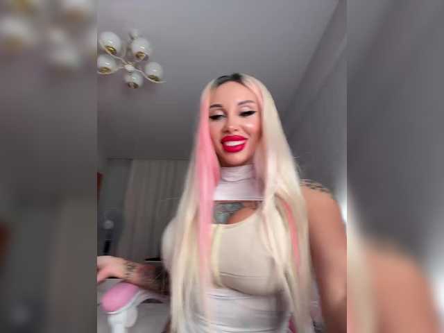 Cristalkate from BongaCams