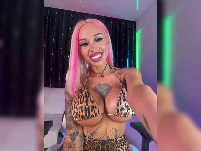 live nude chatroom Cristalkate