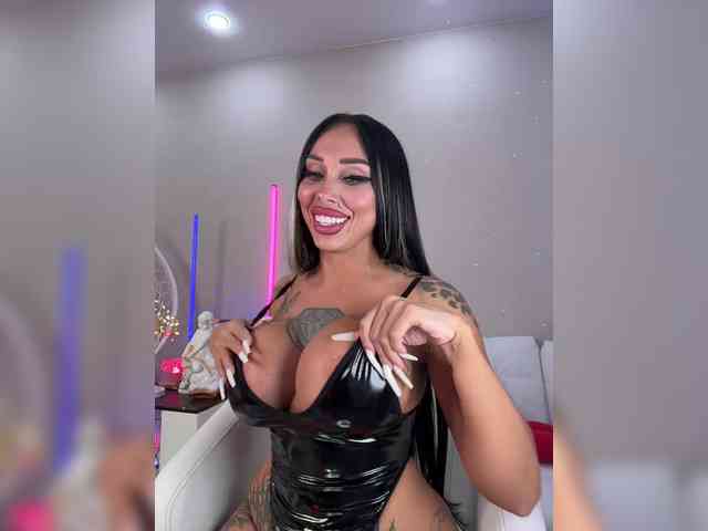 Cristalkate Live Webcam on BongaCams