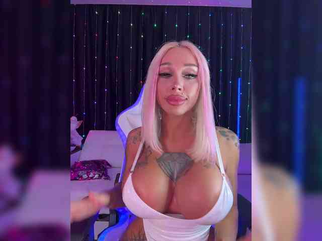 sexy striptease show Cristalkate