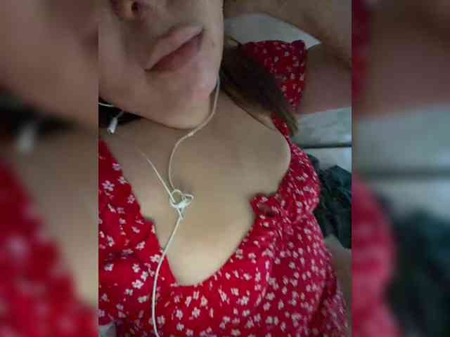 Thebaddestfemale webcam