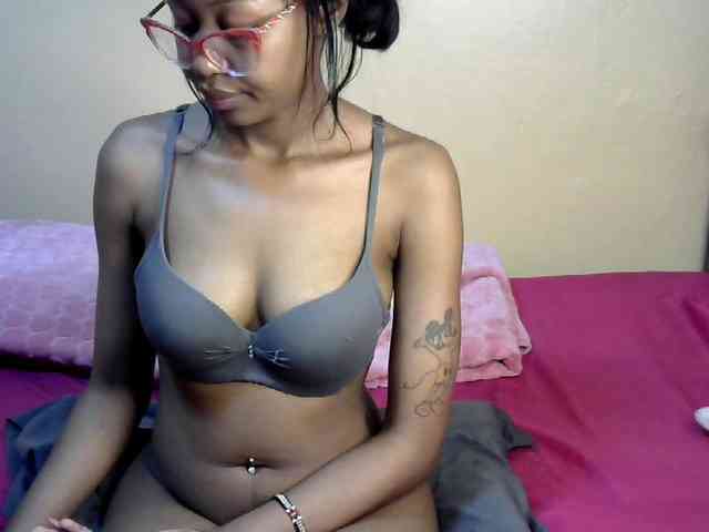 PetiteJasmine