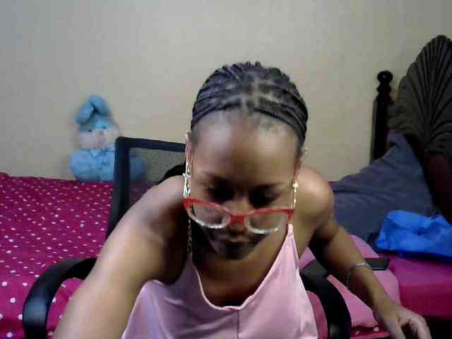 PetiteJasmine webcam