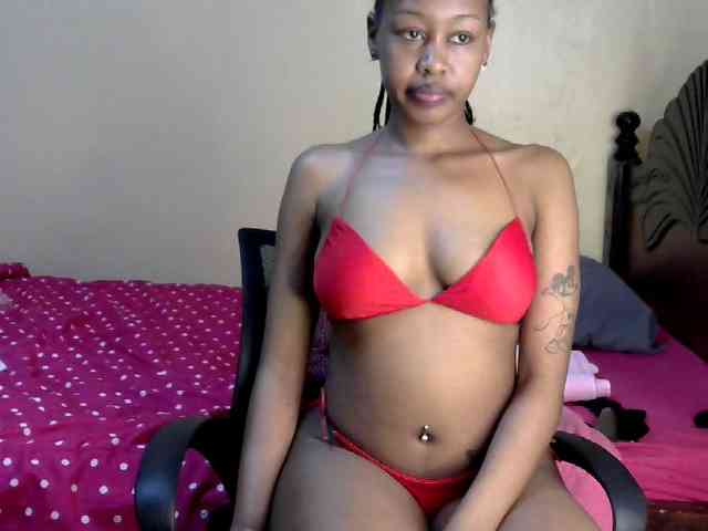 PetiteJasmine webcam