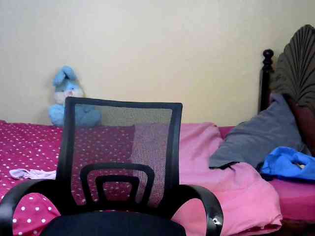PetiteJasmine webcam