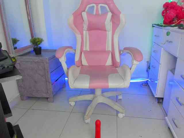 valeryysexyy1 webcam