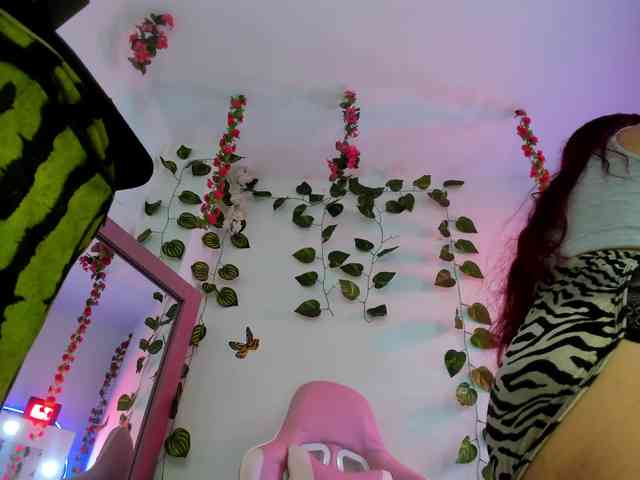 valeryysexyy1 webcam