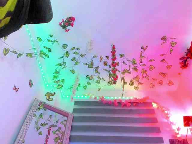 valeryysexyy1 webcam