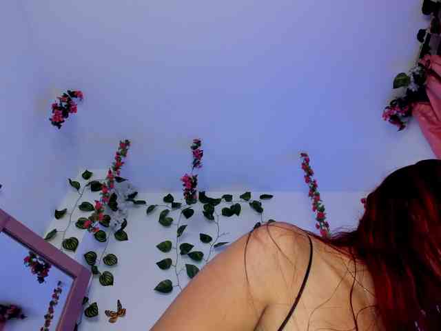 valeryysexyy1 webcam