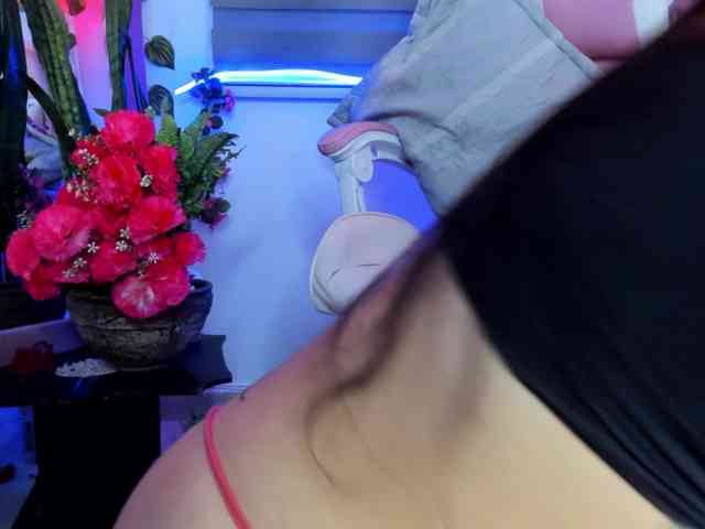 valeryysexyy1 webcam