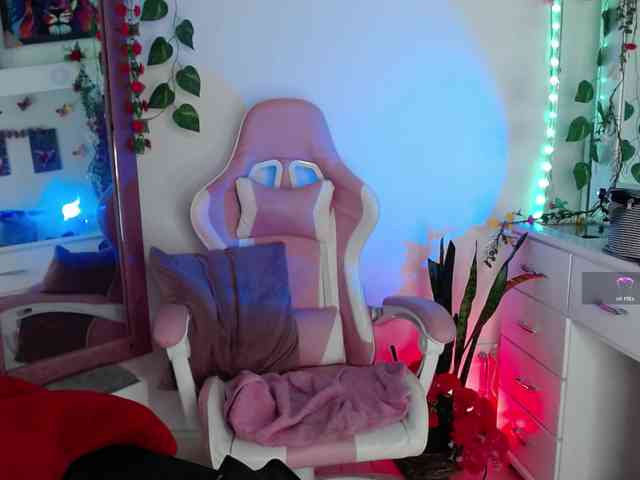 valeryysexyy1 webcam