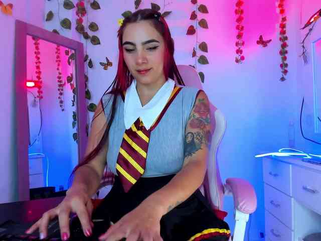 valeryysexyy1 webcam