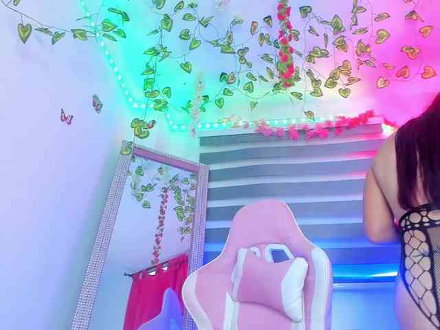 valeryysexyy1 webcam