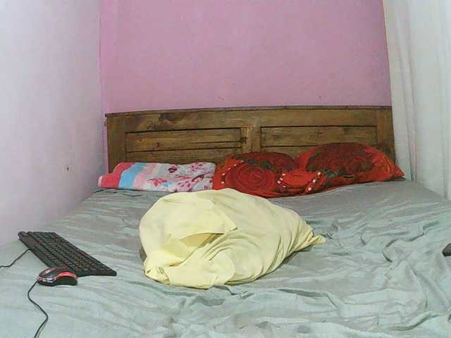 Volaway's BongaCams show and profile