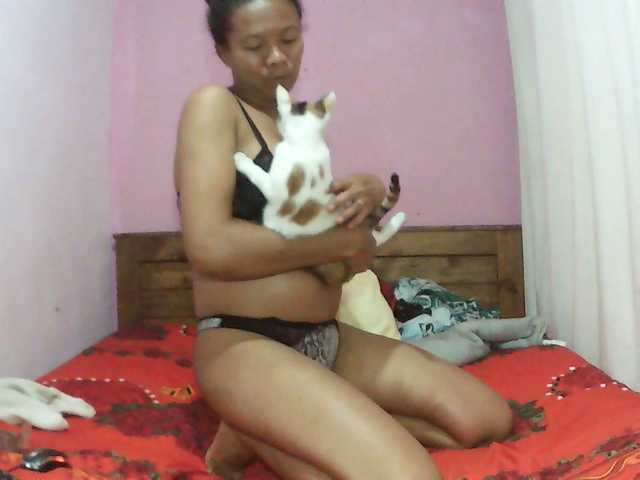 Volaway's BongaCams show and profile