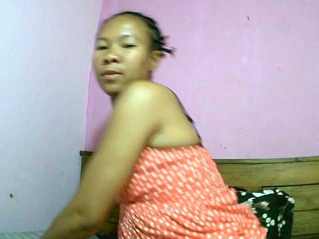 Volaway's BongaCams show and profile