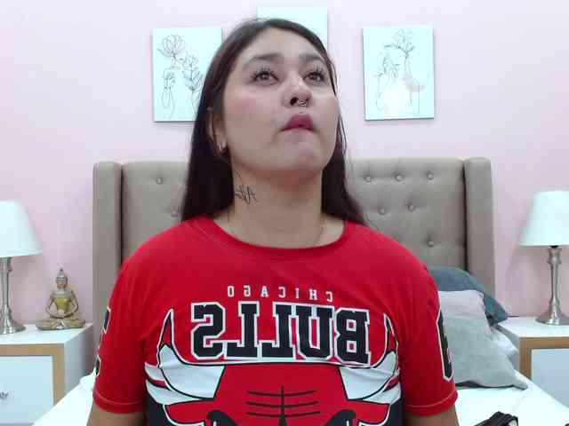 RominaBacker Live Webcam on BongaCams