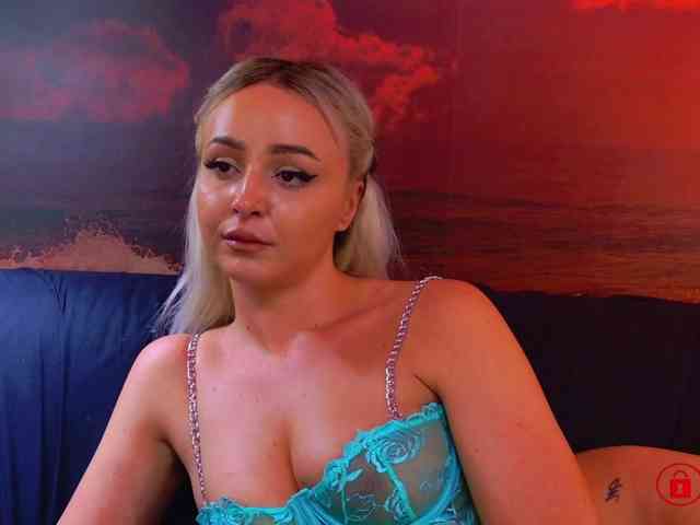 JazzyJULIA webcam