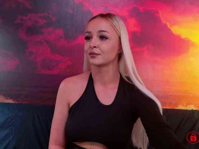 JazzyJULIA Live Webcam on BongaCams
