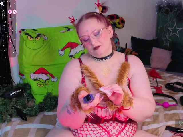 MilanaSkyingg webcam