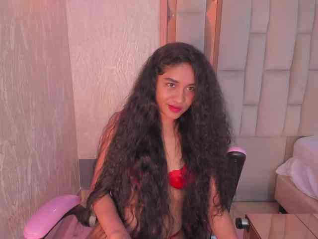 Luna-Belle19 webcam