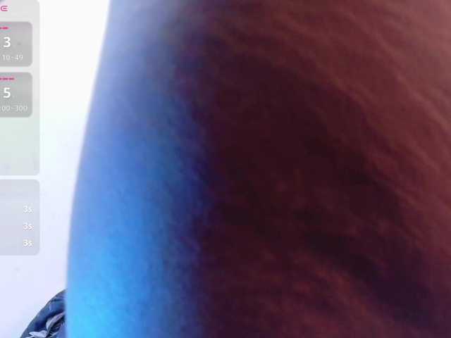 EbonyCoWorker webcam