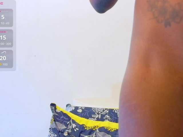 EbonyCoWorker live cam