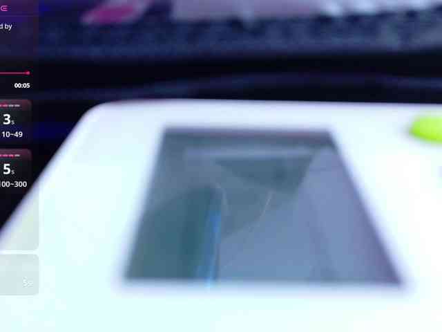 EbonyCoWorker webcam