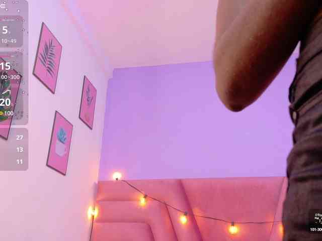 EbonyCoWorker webcam