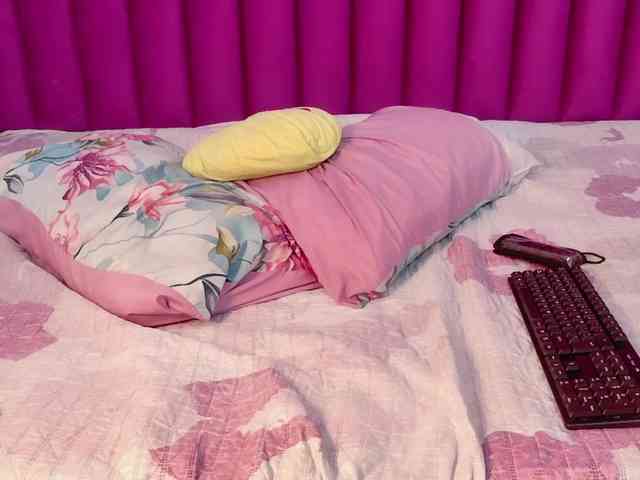 EbonyCoWorker EbonyCoWorker