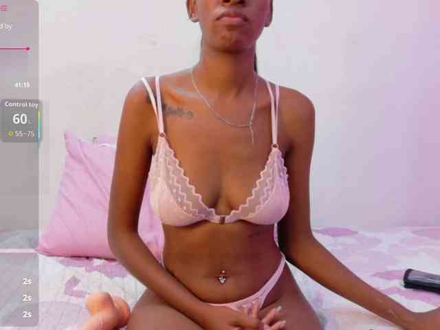 EbonyCoWorker Live Webcam on BongaCams