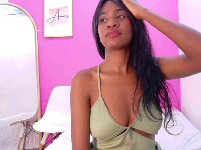 EbonyCoWorker webcam