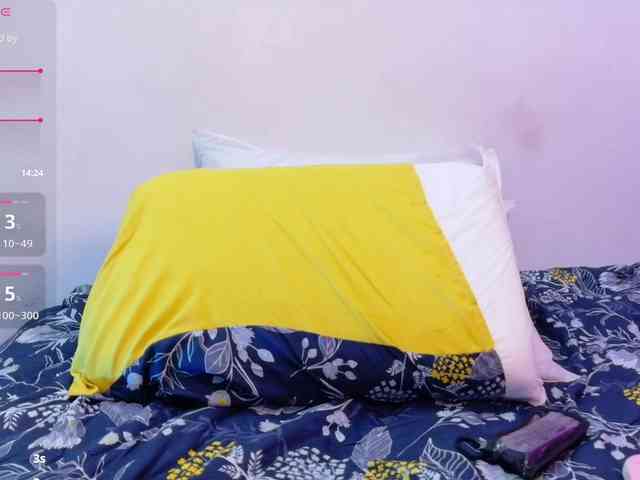 EbonyCoWorker webcam