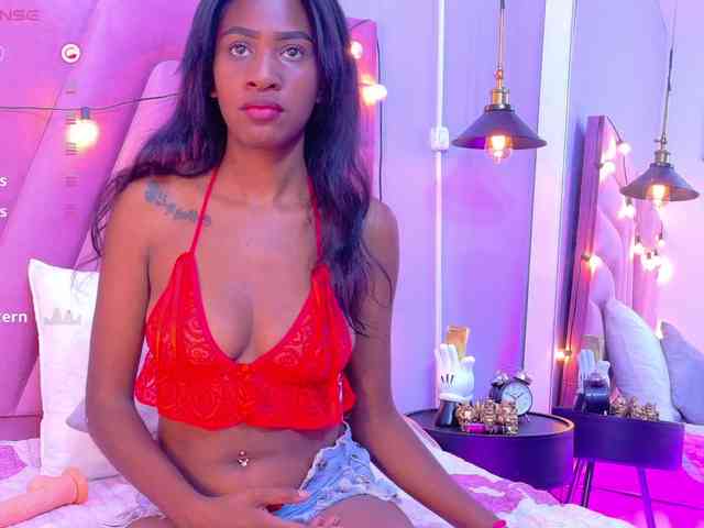 EbonyCoWorker webcam