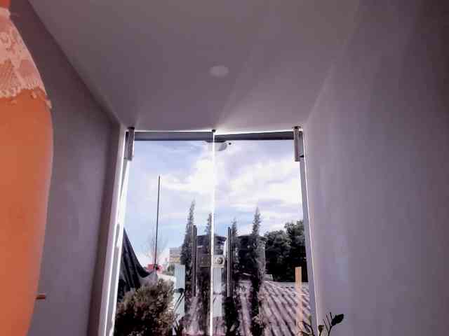 Zoe-s webcam