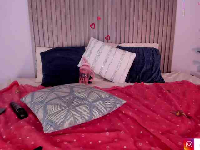 Zoe-s webcam