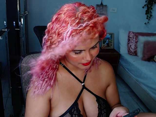 ElizaBonnie webcam bongacams model stream image