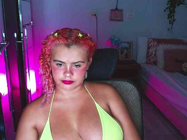 ElizaBonnie webcam