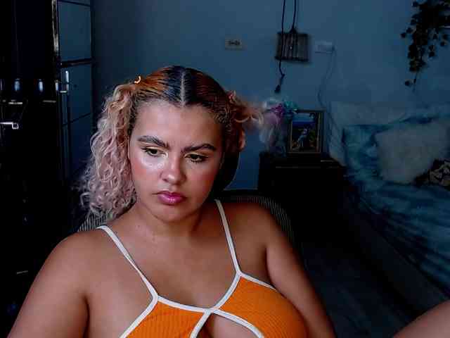 ElizaBonnie webcam