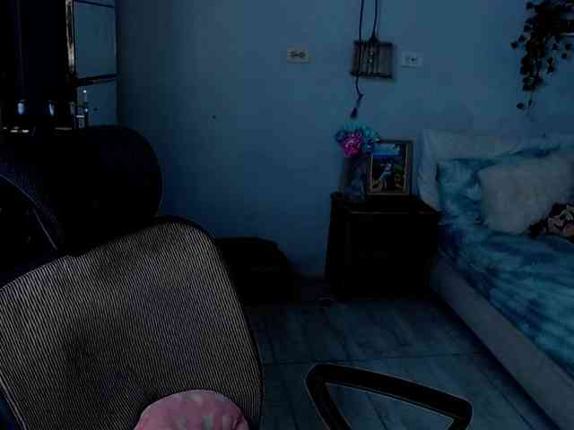 ElizaBonnie webcam