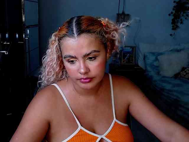 ElizaBonnie webcam
