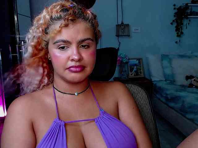 ElizaBonnie webcam