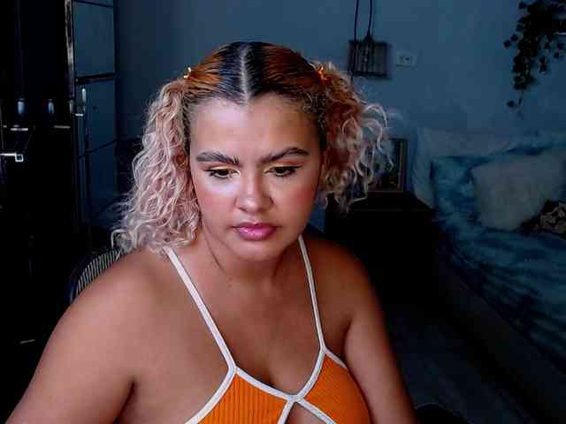 ElizaBonnie webcam