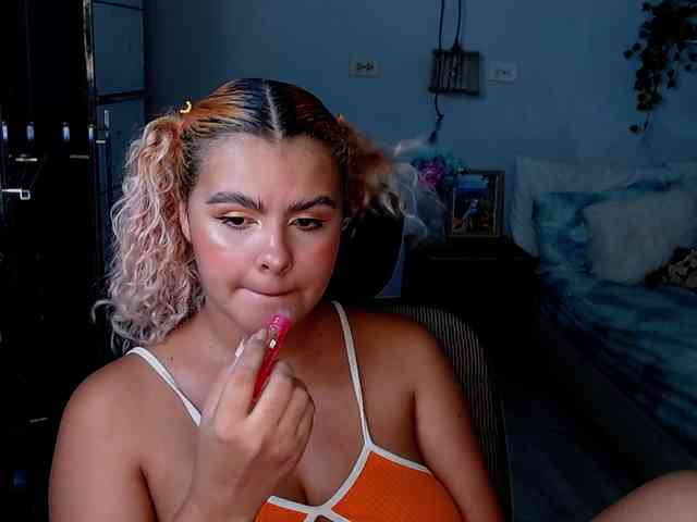 ElizaBonnie webcam