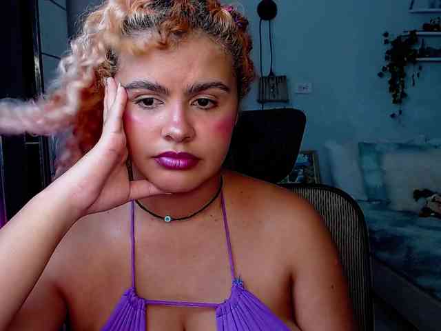ElizaBonnie webcam