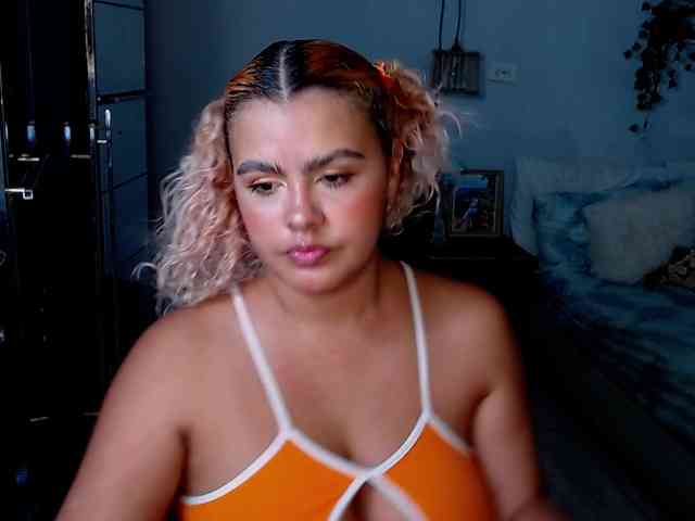 ElizaBonnie webcam