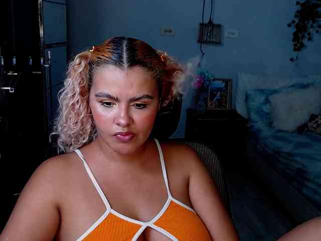 ElizaBonnie webcam