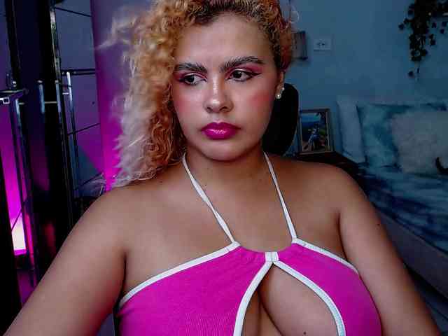 ElizaBonnie webcam