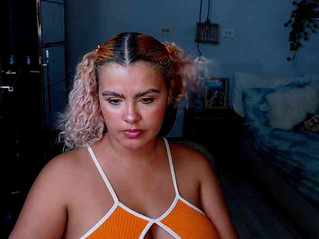ElizaBonnie webcam